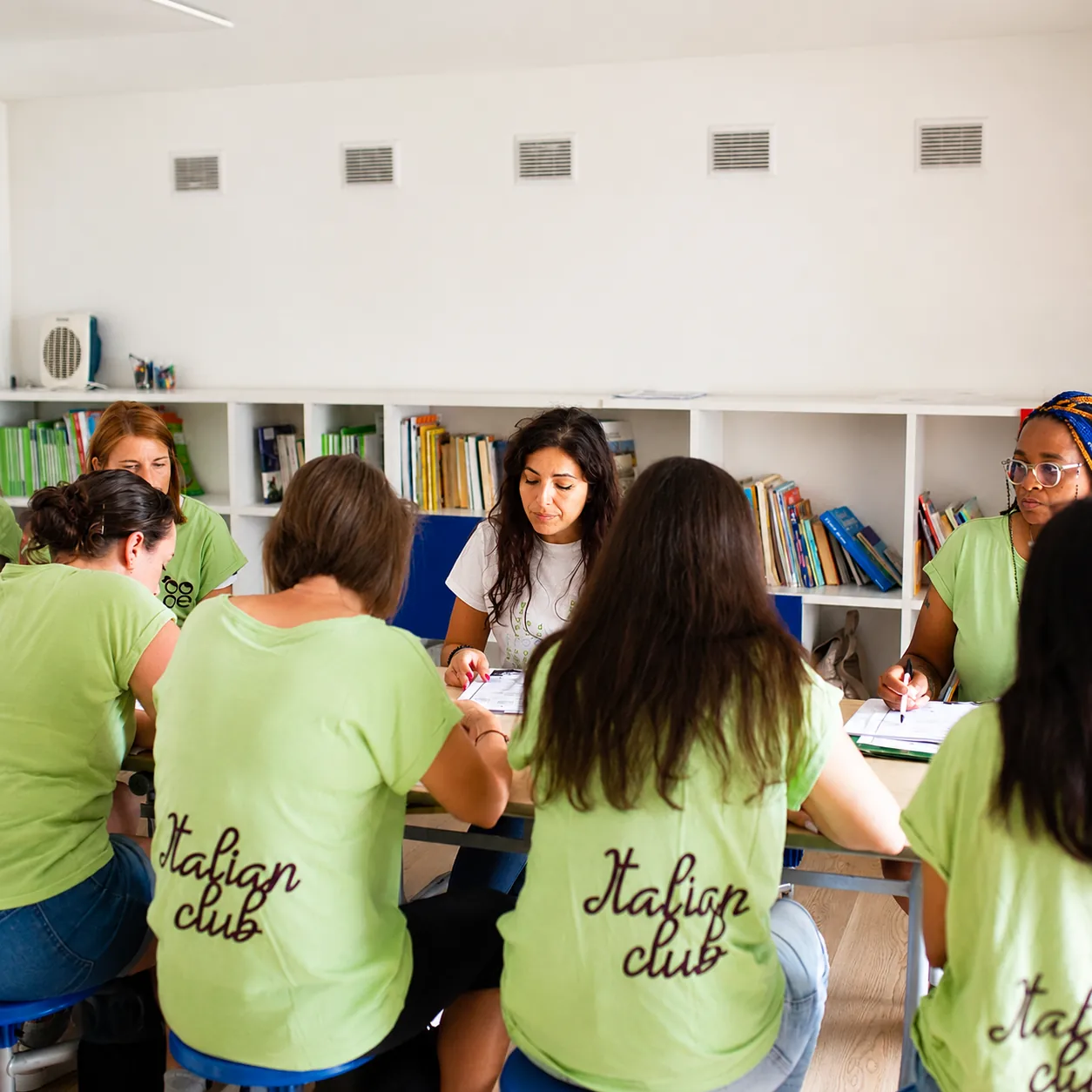 Italian club scuola aversa froebel_