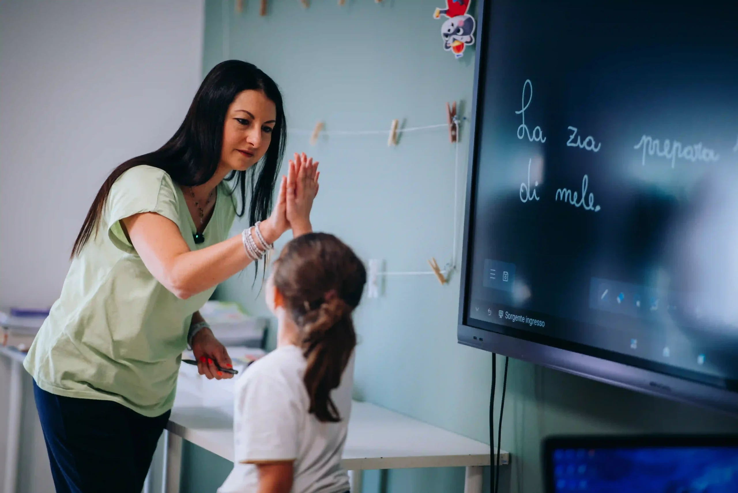 scuola bimbi con maestra ad aversa_